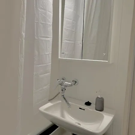 Convenient Studio In Pasila Lejlighed Helsinki